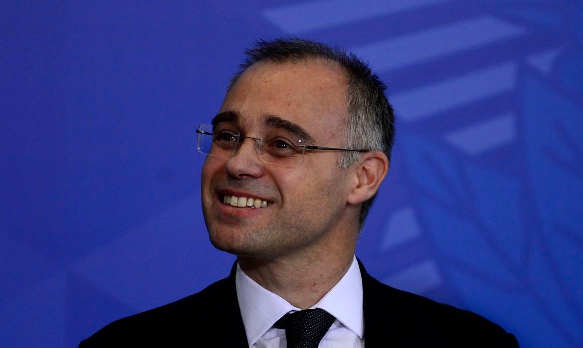 1788916581_andre-mendonca-2.jpg