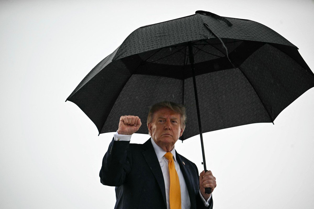 1789442006_AFP__20260904__C7EB33U__v1__MidRes__UsPresidentDonaldTrumpTravelsToBedminsterNewJers.jpg