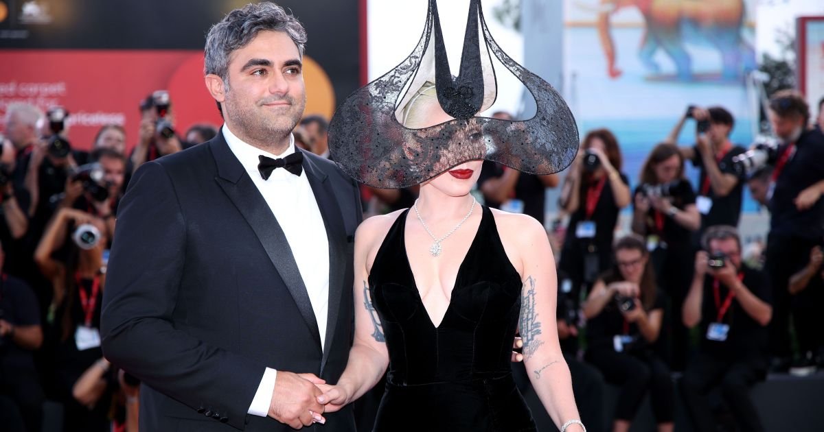 1789690470_lady-gaga-michael-polansky-veneza-e1725536381411.jpg