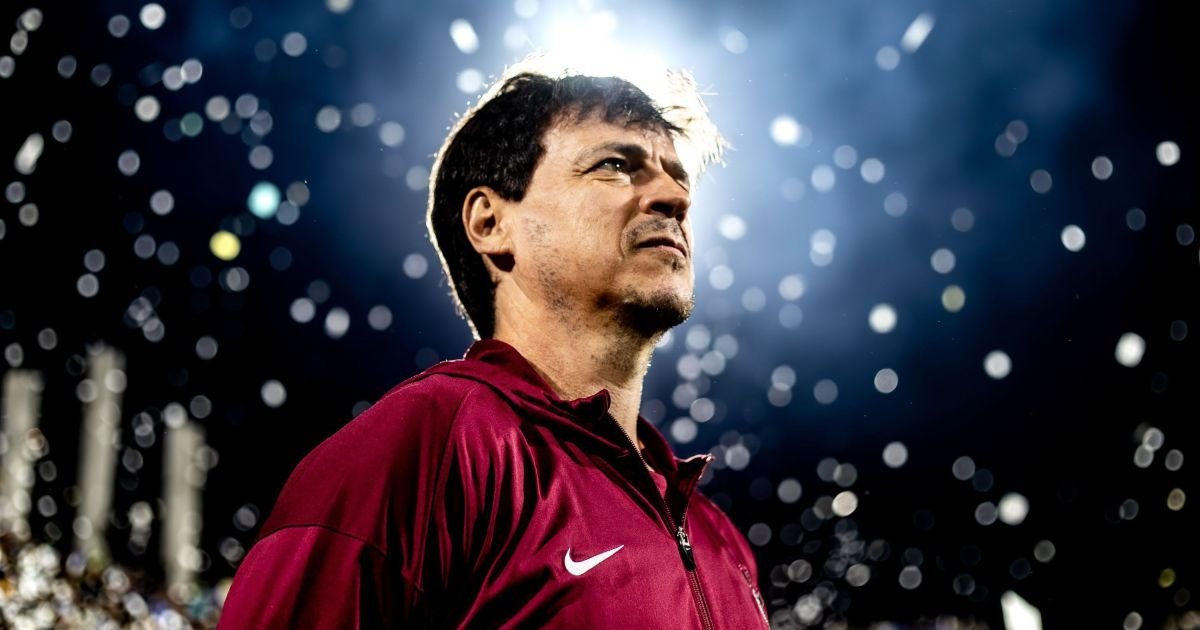 1789980339_diniz-corinthians-e1786705667849.jpg