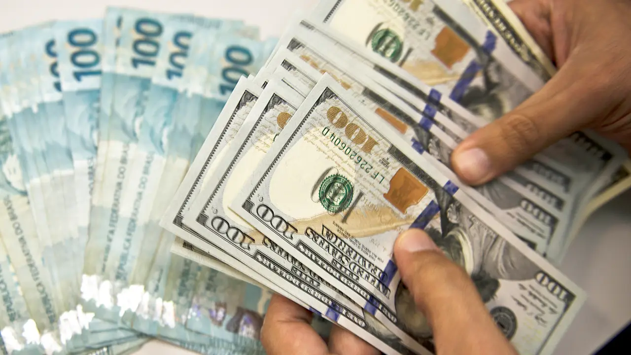 1790094405_alx_real-dolar_-20150313-48_original.png