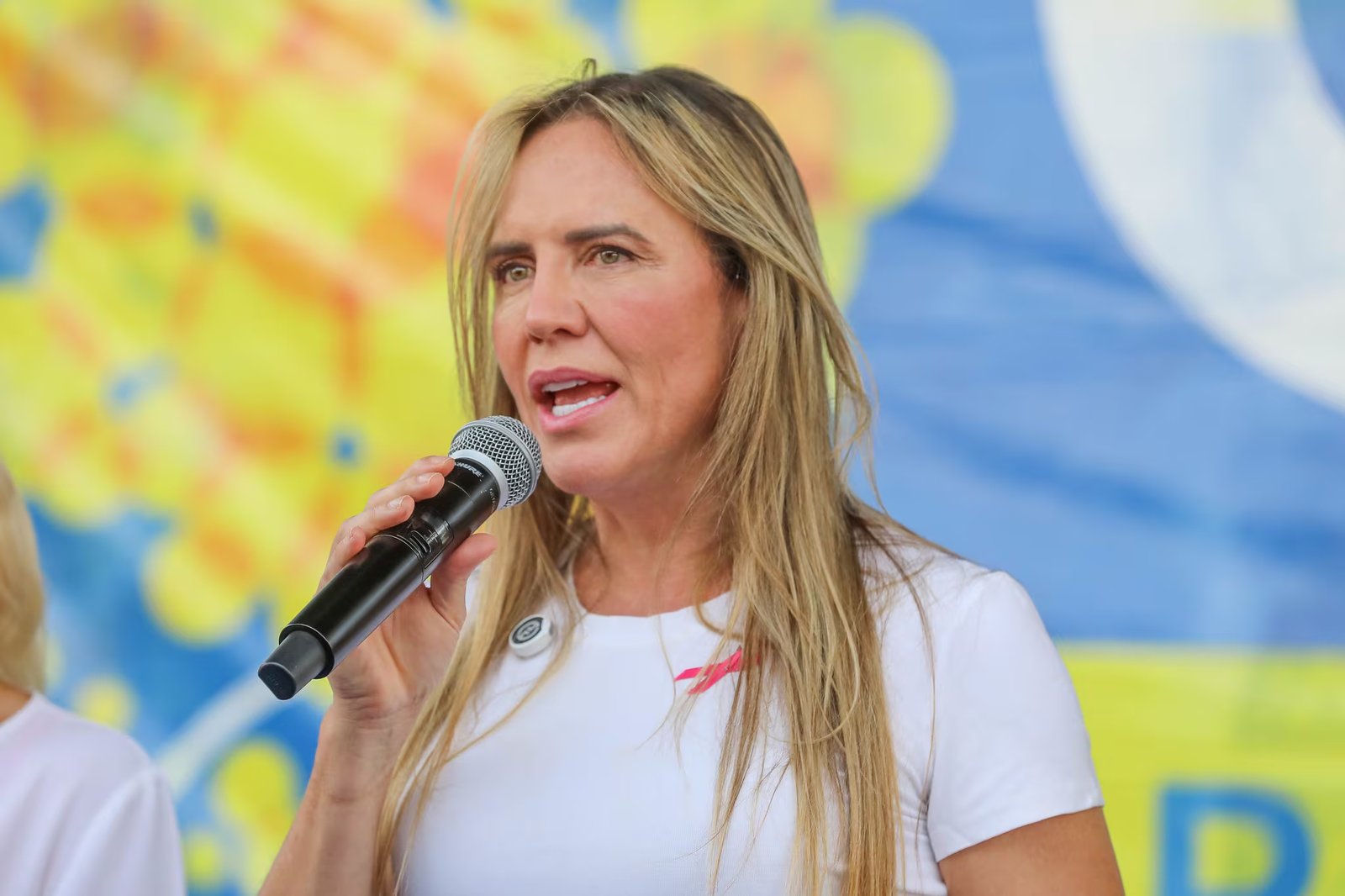 1790738696_celina-leao.jpg