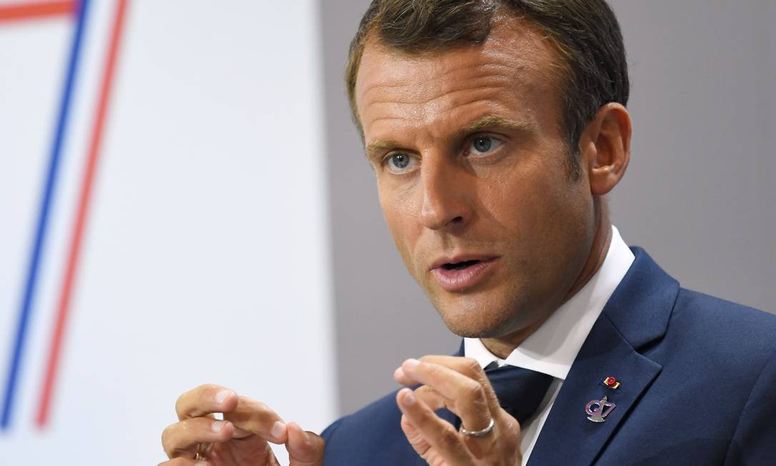 84263402_Frances-President-Emmanuel-Macron-gives-a-press-conference-in-Biarritz-south-west-France-o.jpeg