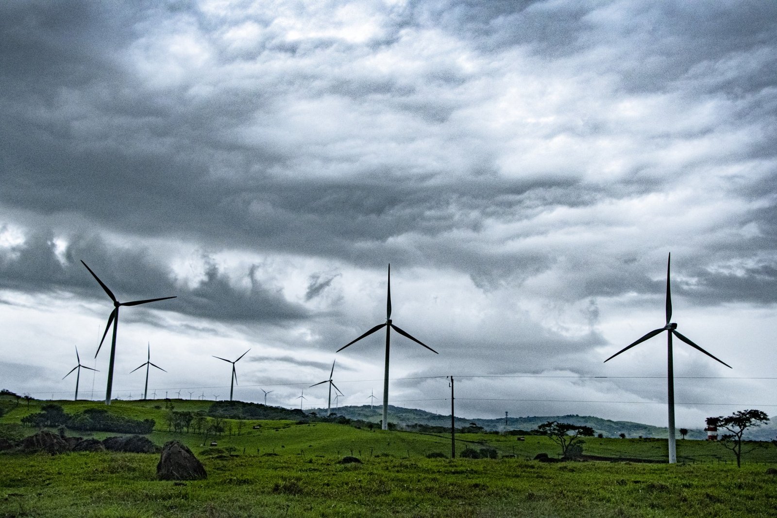 AFP__20230825__33KV6TE__v1__MidRes__CostaRicaWeatherElectricityElNino.jpg