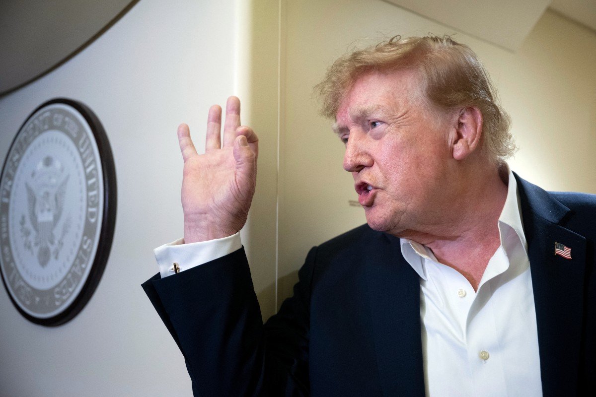 AFP__20260914__C88E6WH__v1__MidRes__UsPresidentDonaldTrumpTravelsToIreland.jpg