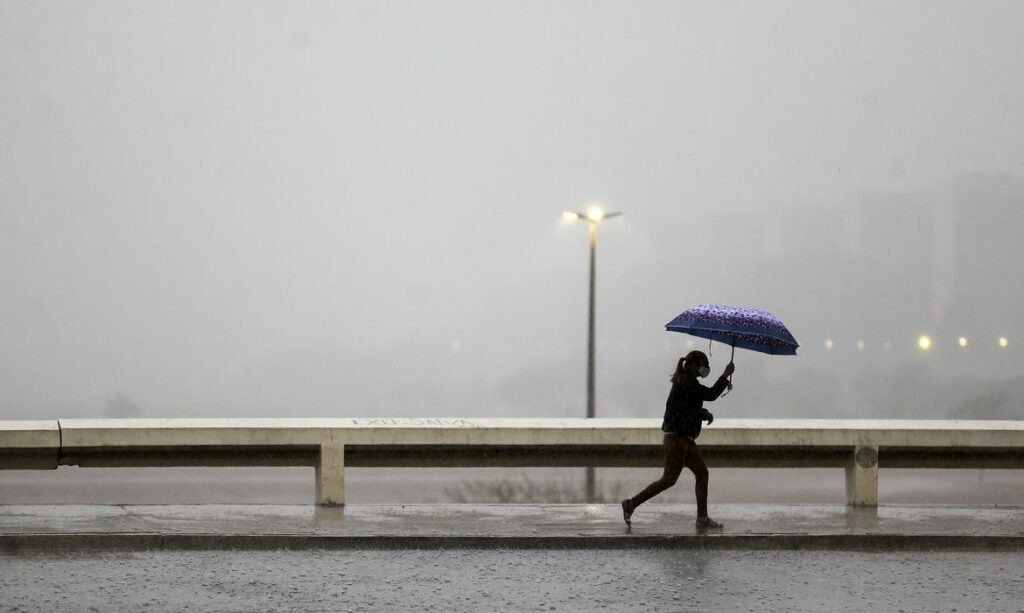 DF-deve-ter-chuvas-isoladas-nos-proximos-dias-Foto-Marcelo-Camargo-Agencia-Brasil.jpeg