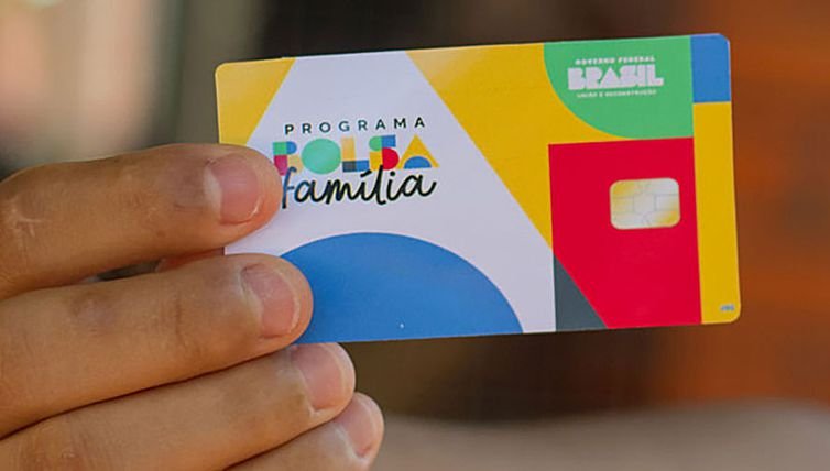 Foto-1-Cartao-Bolsa-Familia.-Foto-Divulgacao-Agencia-Brasil.jpg