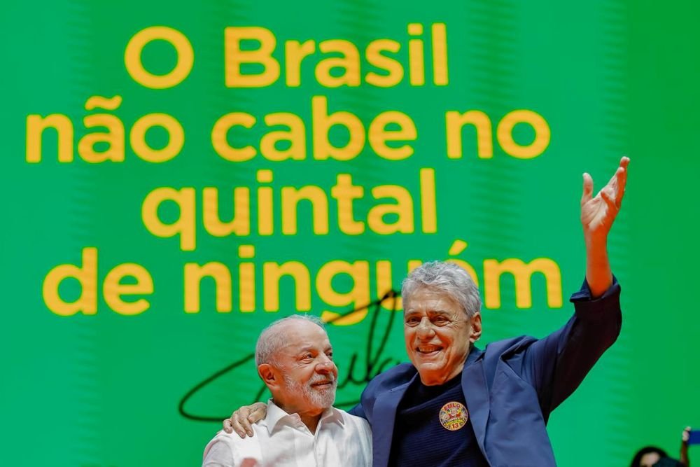 LULA-COM-CHICO.jpg