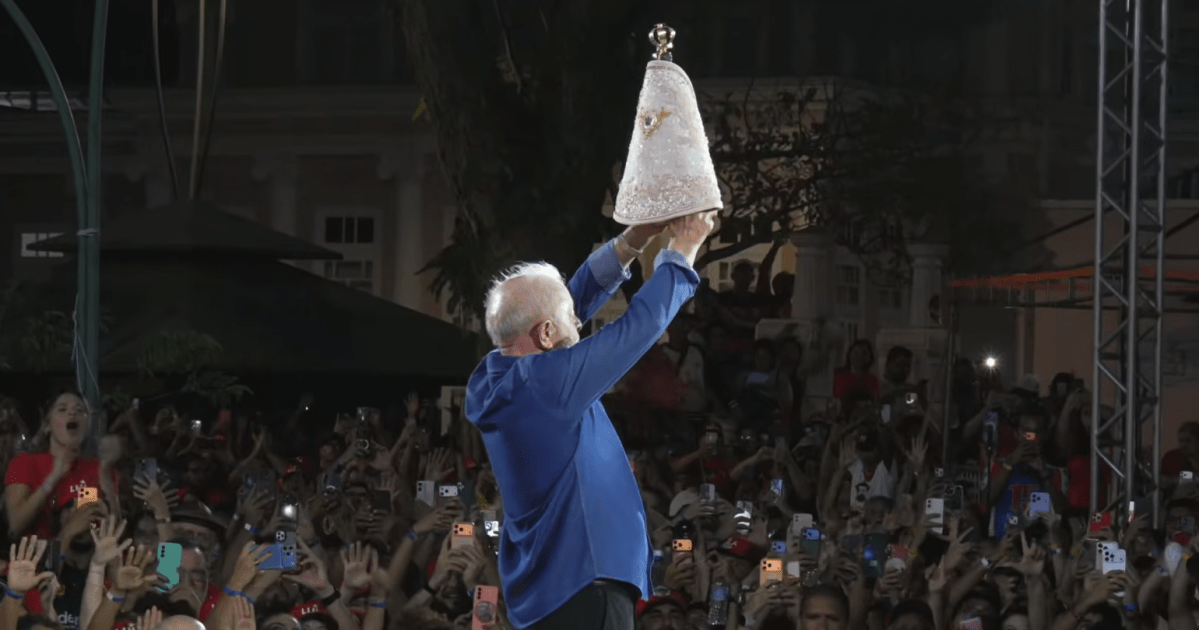 Lula_Nossa_Senhora_de_Nazare-e1790643679679.png
