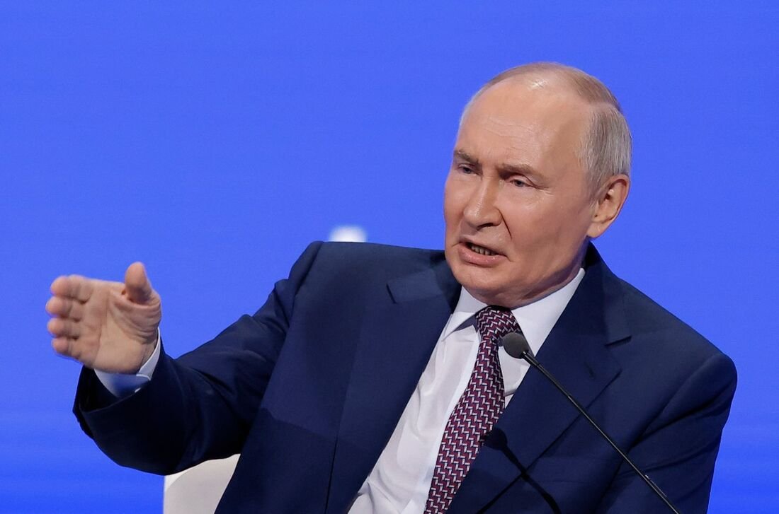 afp-20250318-372x862-v1-preview-russiabusinessputin.jpg