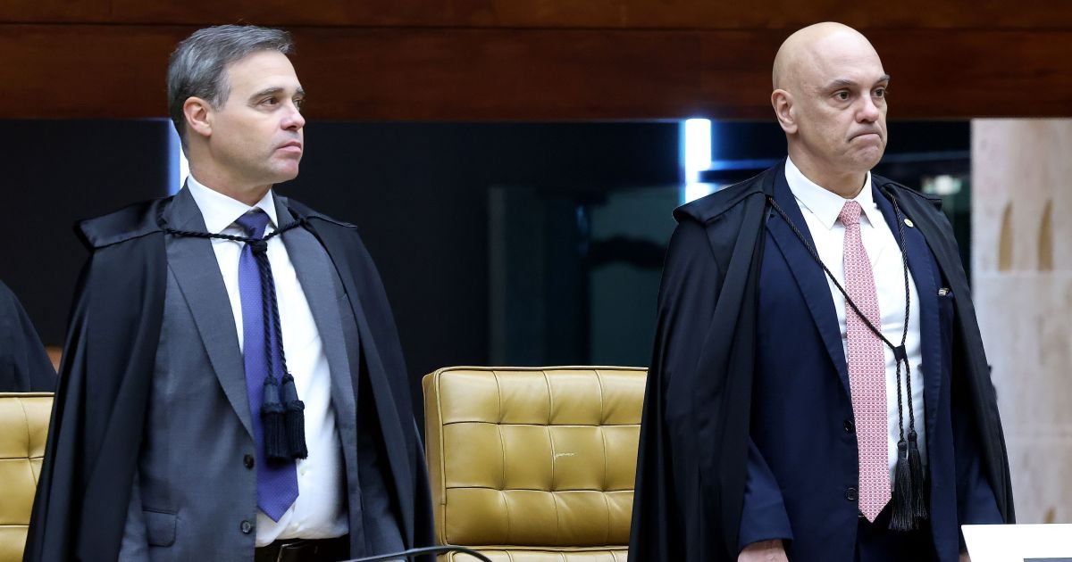 andre-mendonca-alexandre-de-moraes-plenario-1-e1788704852230.jpg