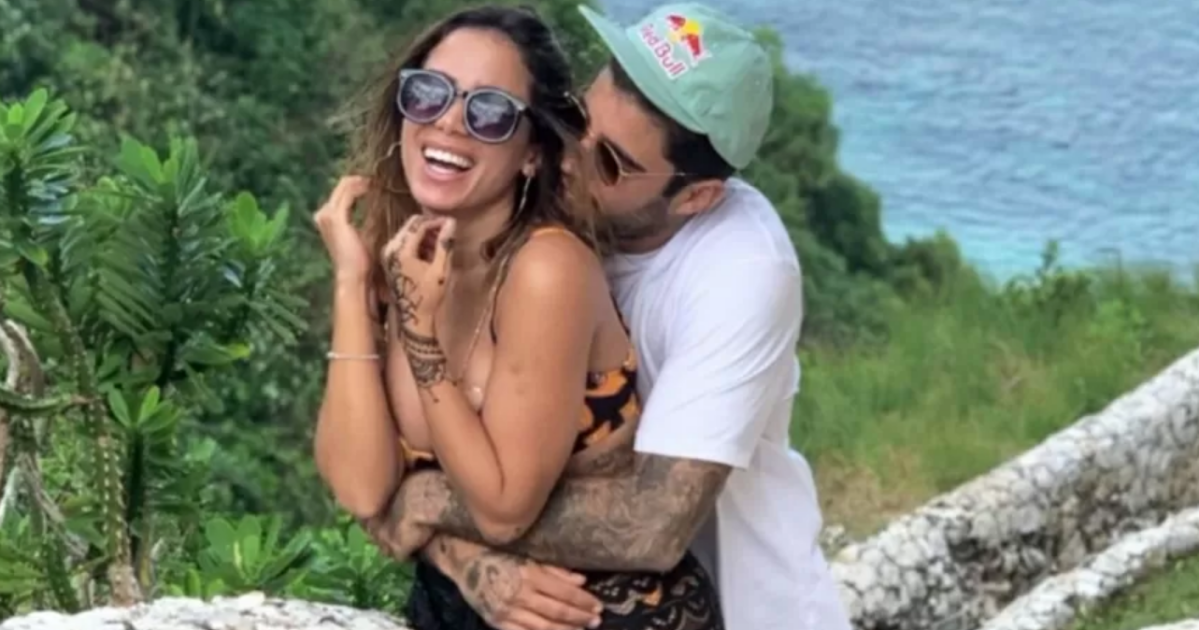 anitta-pedro-scooby.png