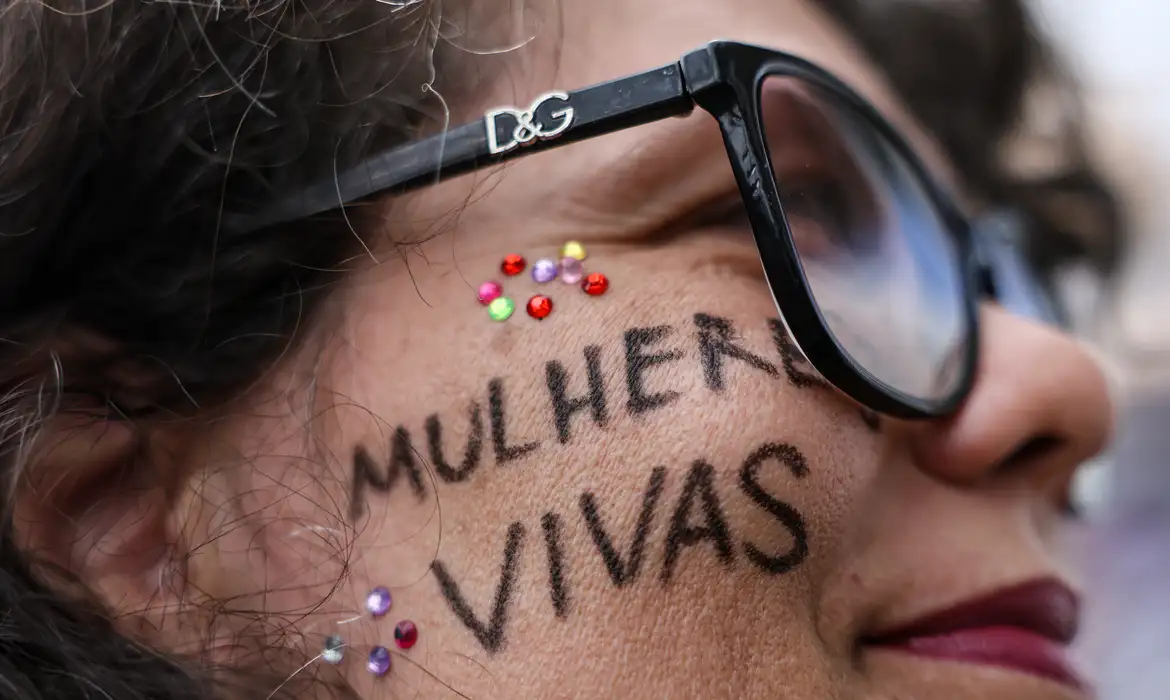 ato-mulheres-vivas-mc_abr_07122025-15.webp.webp