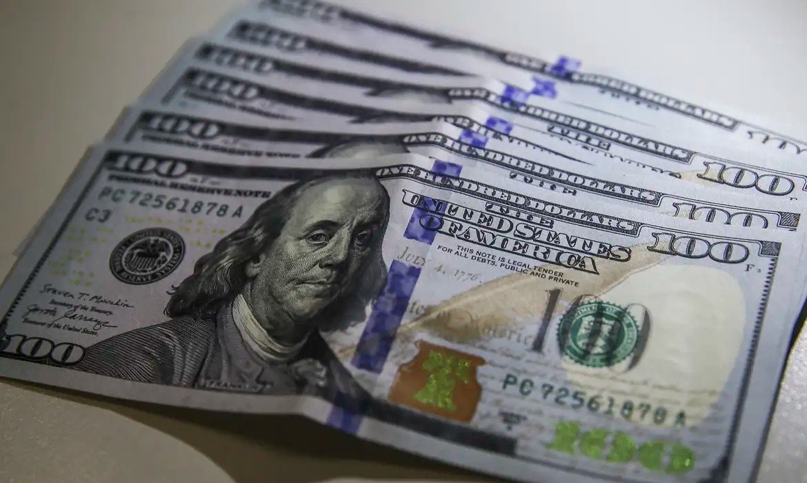 dolar_moeda_0803221210.jpg