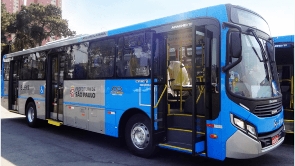 frota-1-transwolff-site-onibus-600x500-1-e1722604998841.png