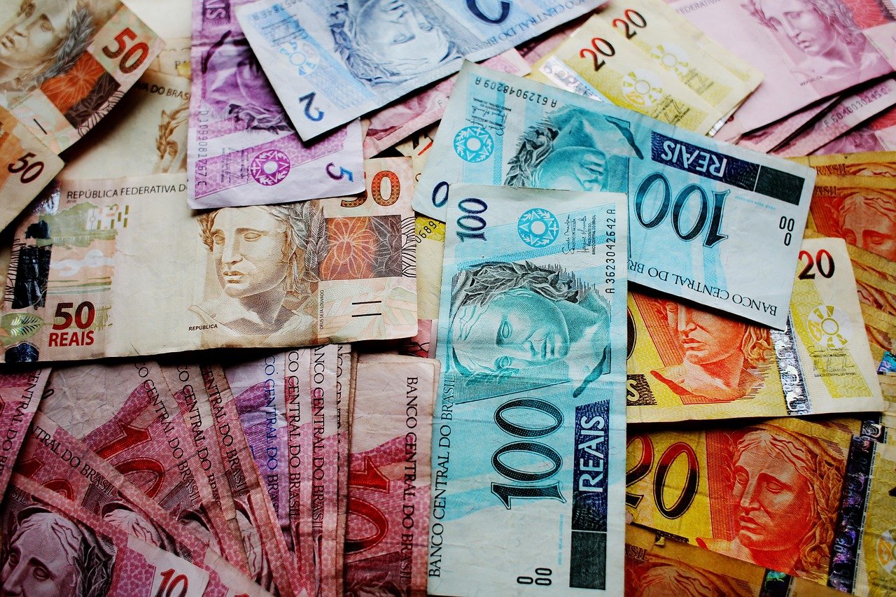 joelfotos-money-1194986_1280-1.jpg
