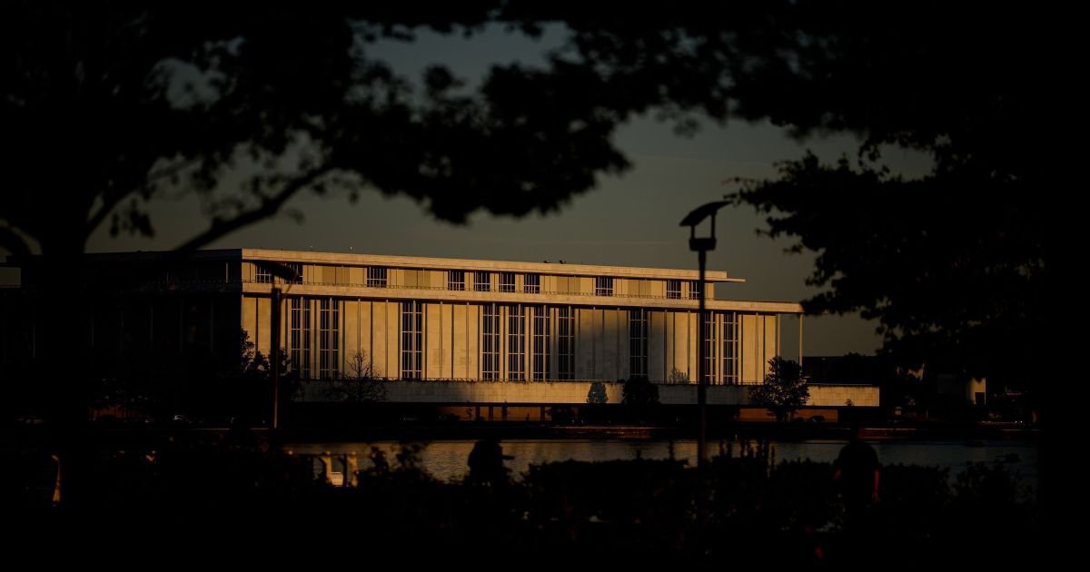 kennedy-center-fechado-2.jpg