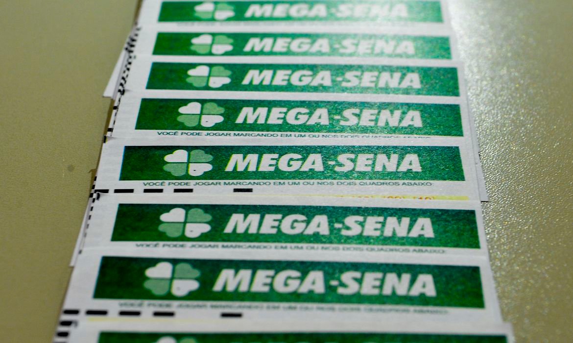 mega_sena_mcajr_abr_2904223677.jpg