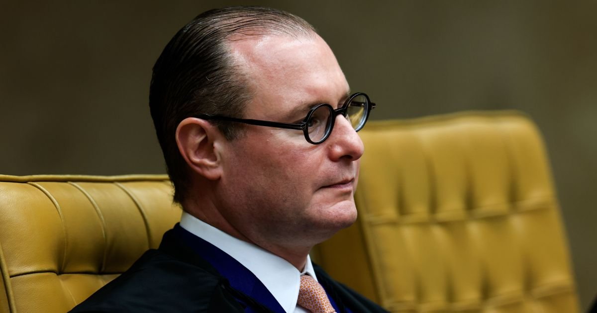 ministro-cristiano-zanin-plenario-stf_26acc3.jpg