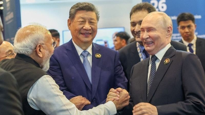 narendra-modi-india-xi-jinping-china-vladimir-putin-russia-cupula-brics-nova-delhi-e1789407899929.jp_.jpeg