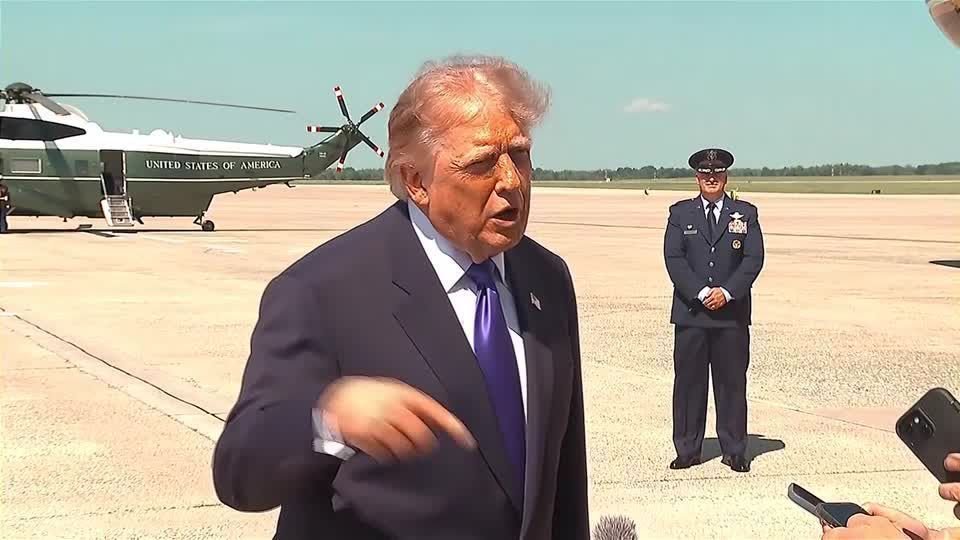 trump-air-force-one.jpg