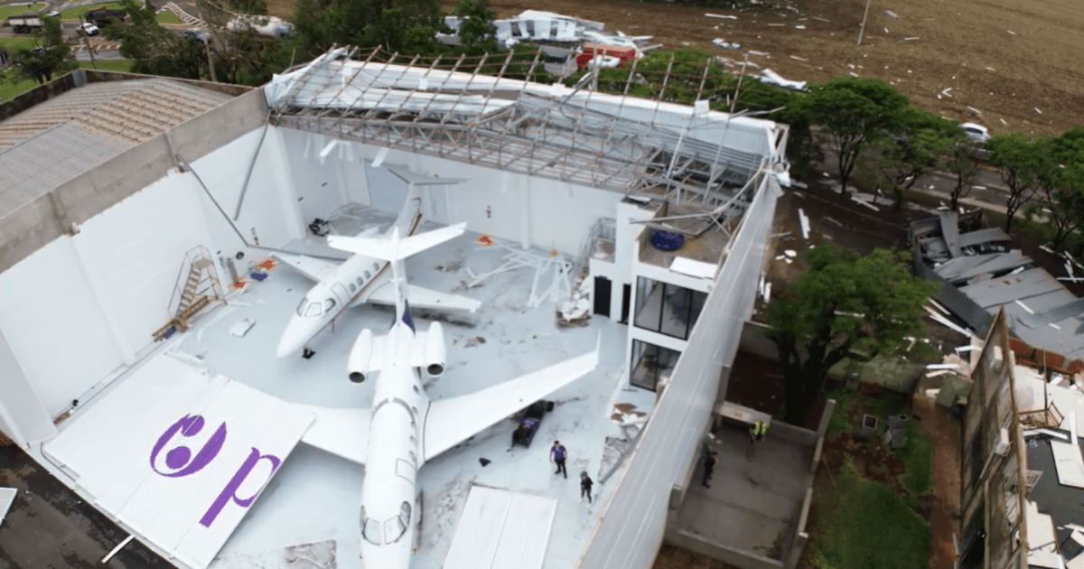 vendaval-destroi-aeroporto-5.png