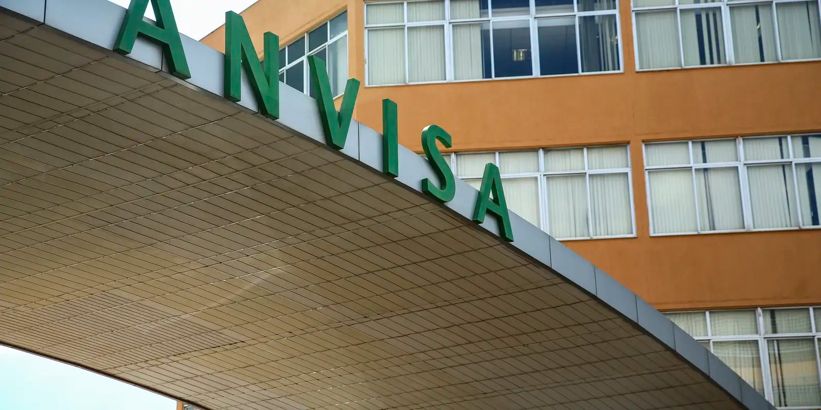 11-11-2020_sede_anvisa_0.jpg