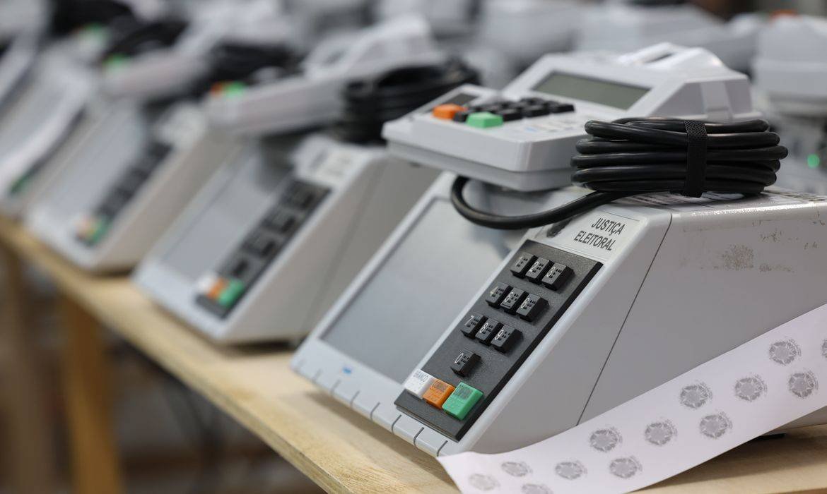 1791075869_urnas-eletronicas.jpg