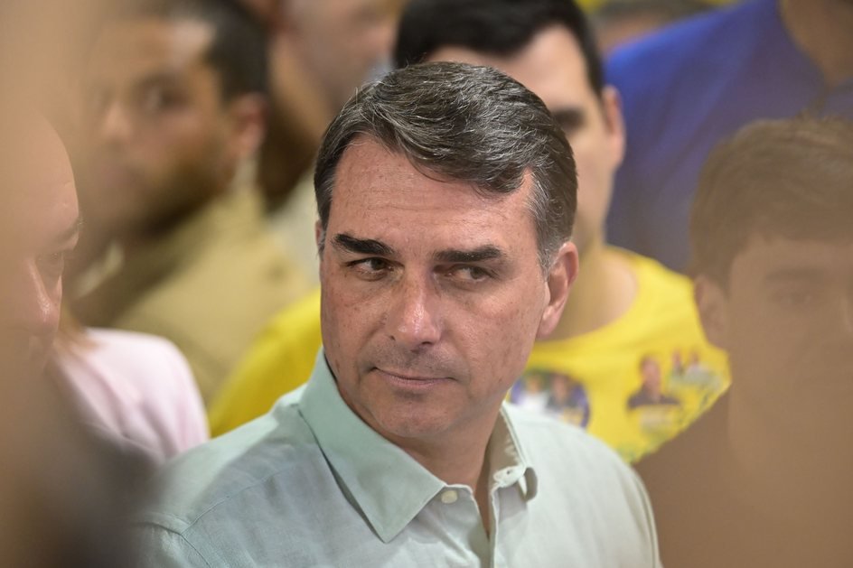 1791420492_flavio-bolsonaro-2.jpg