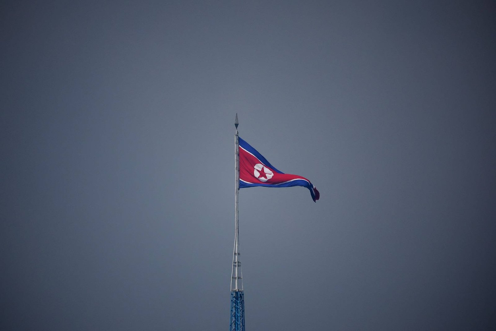 2024-10-31T234809Z_1_LYNXMPEK9U0VR_RTROPTP_4_NORTHKOREA-SOUTHKOREA-DMZ.jpg