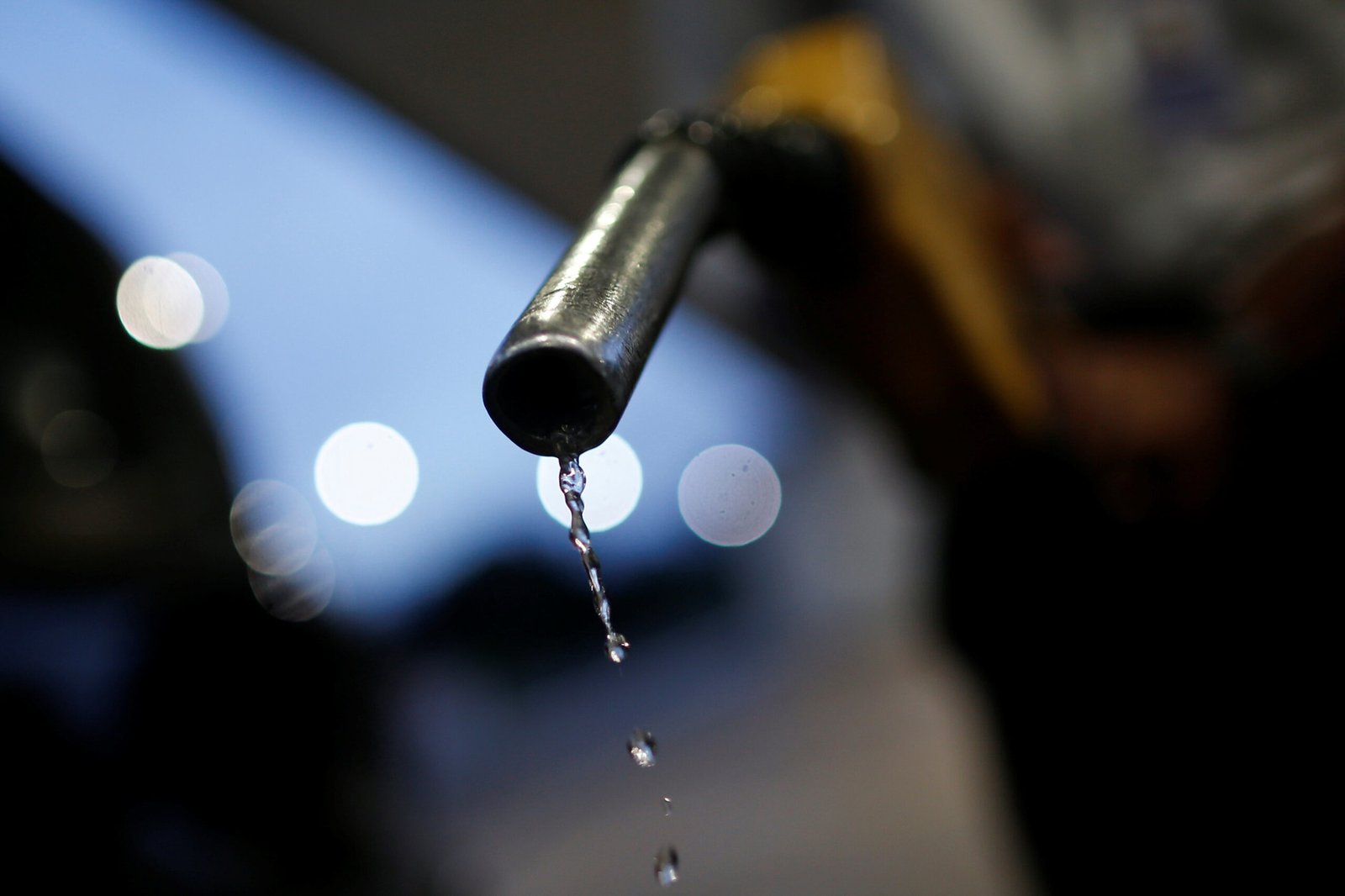 2026-03-20T222733Z_1_LYNXMPEM2J189_RTROPTP_4_BRAZIL-ENERGY-FUEL.jpg