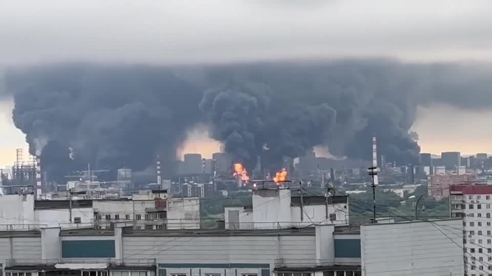 2026-06-18T051446Z_1_LOP014018062026RP1_RTRMADP_BASEIMAGE-960X540_UKRAINE-CRISIS-ATTACK-MOSCOW.jpg