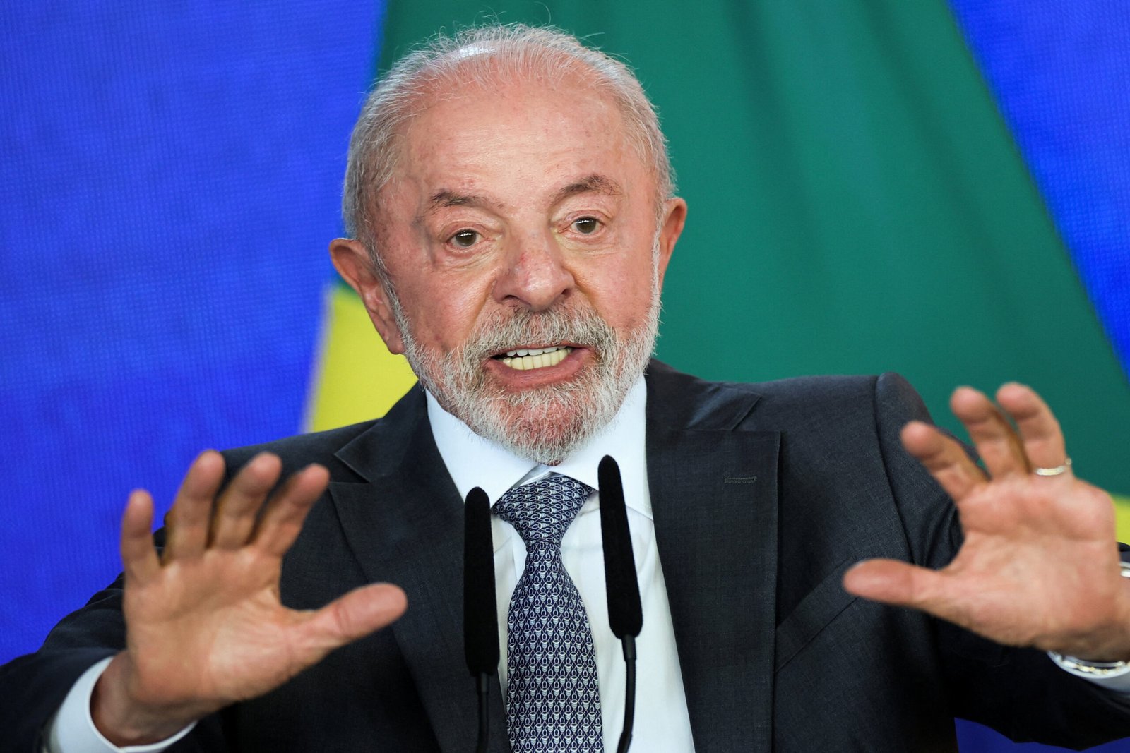 2026-10-13T162847Z_6358936_RC2D2OA22QZI_RTRMADP_3_BRAZIL-ELECTION-LULA.jpg