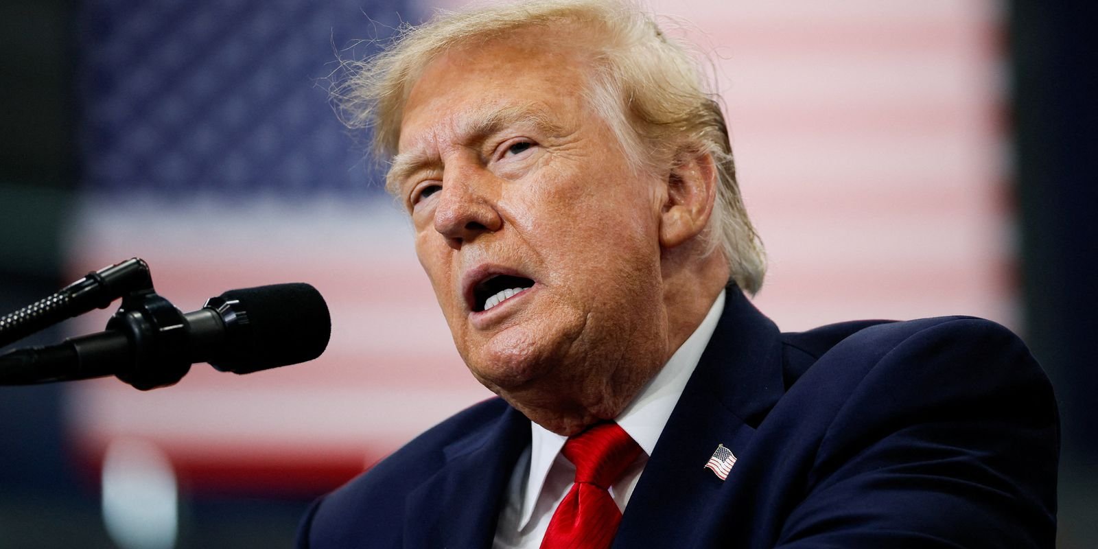 2026-10-14t151047z_1_lynxmpem9d1lt_rtroptp_4_usa-trump.jpg