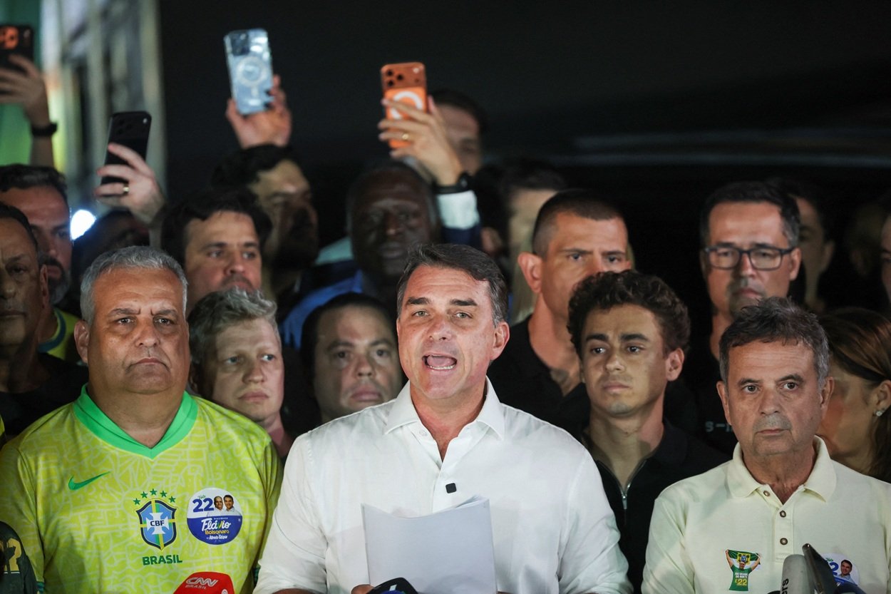 2026-10-26T020544Z_1636973838_RC2PAOA1DY47_RTRMADP_3_BRAZIL-ELECTION.jpg