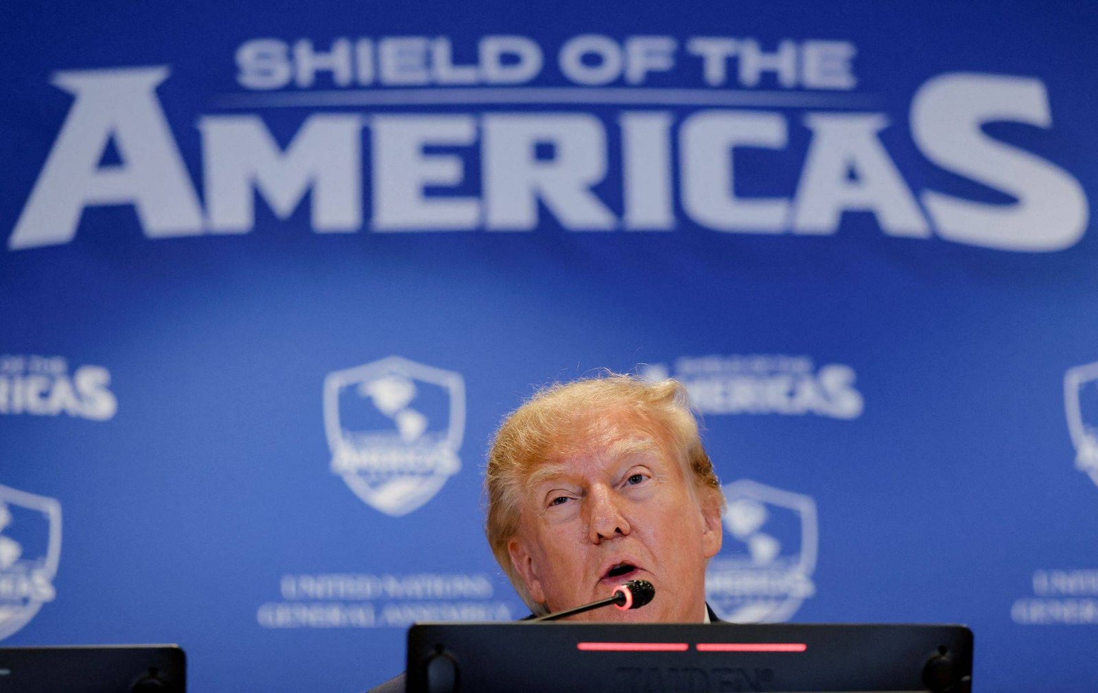Escudo-das-Americas-Donald-Trump.jpg