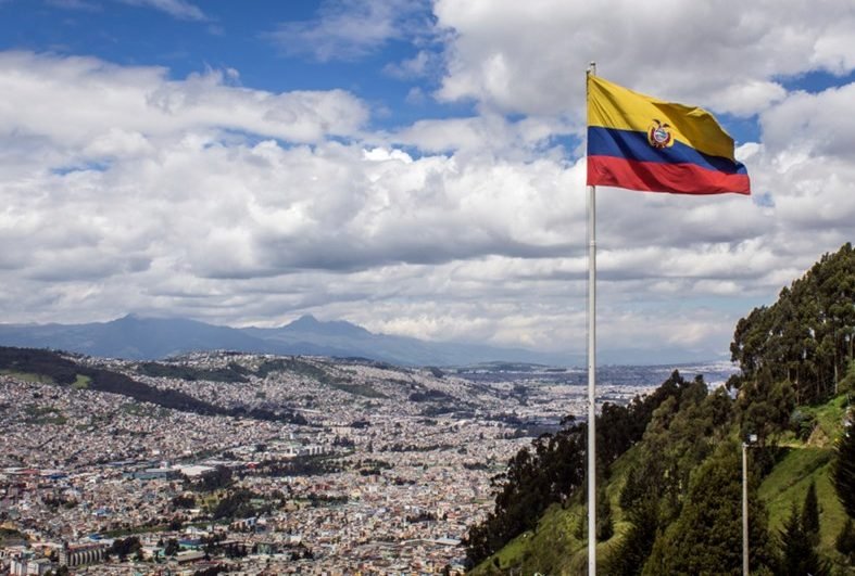 bandeira-equador-e1571764217117.jpg