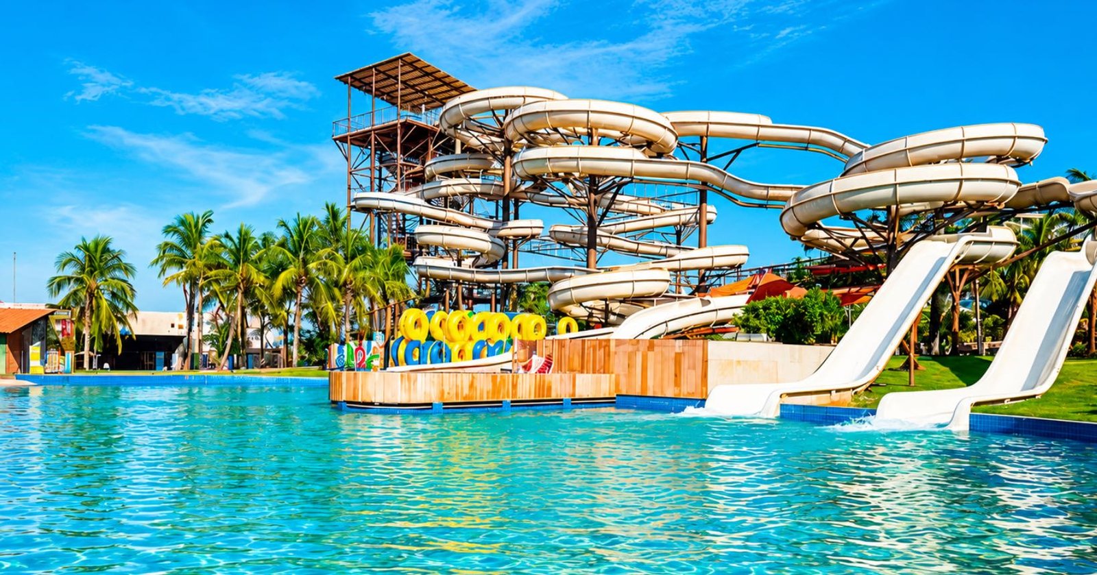 hot-beach-montanha-russa-capa.jpg