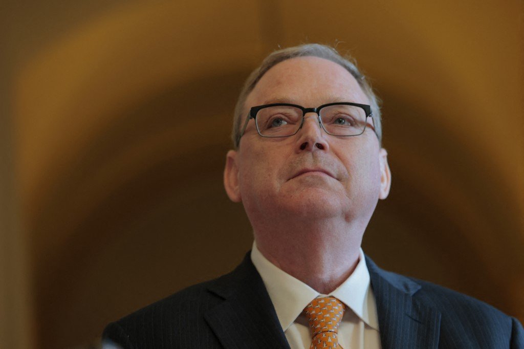 kevin-hassett.jpg