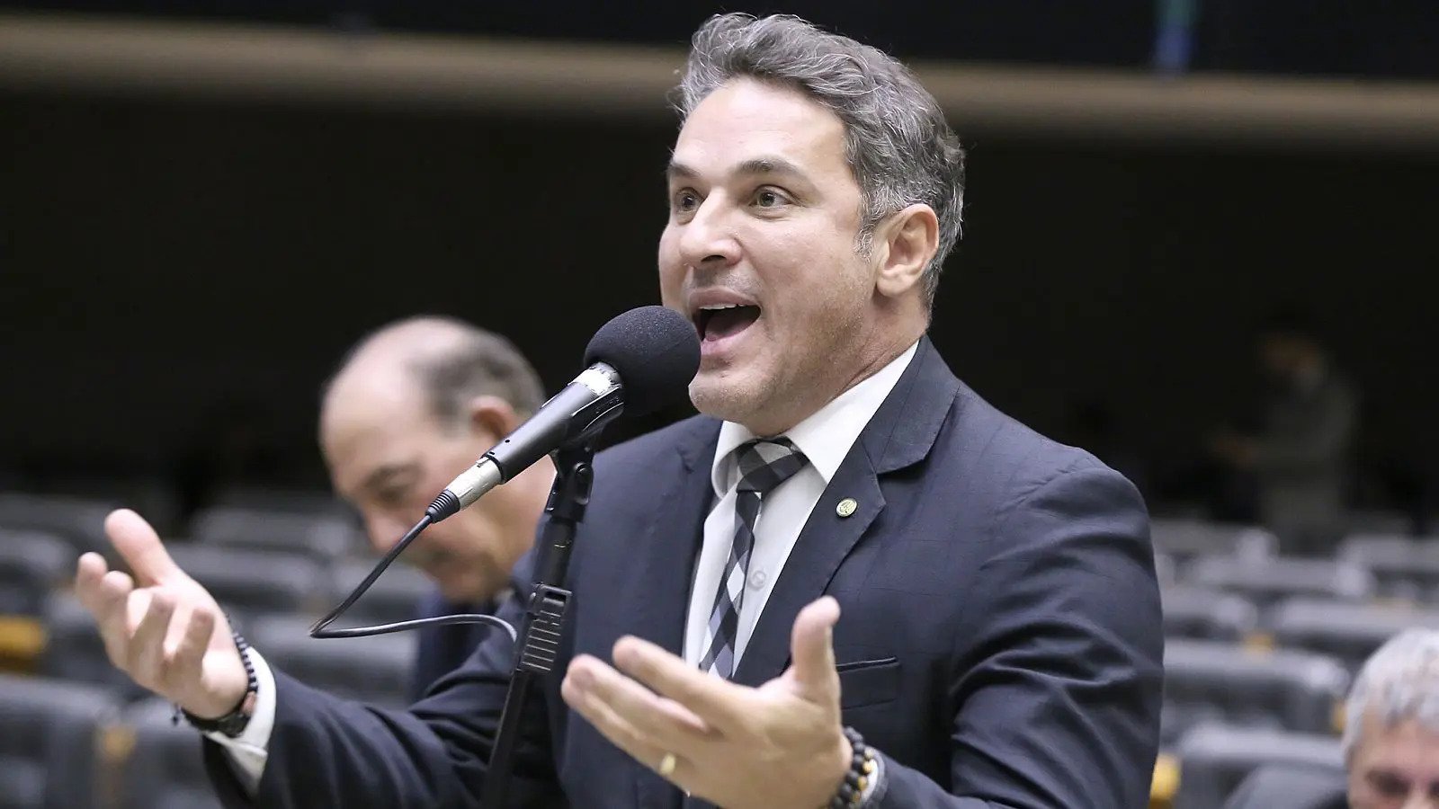 luciano-zucco-camara-deputados.jpg.jpg