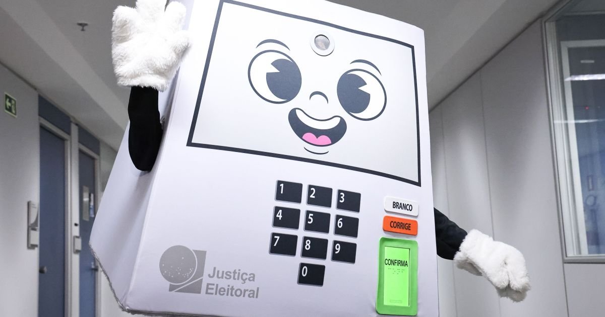 mascote-tse-pilili-urna-eletronica-eleicoes-2026-antonio-augusto-stf-6-mai-2026.jpg