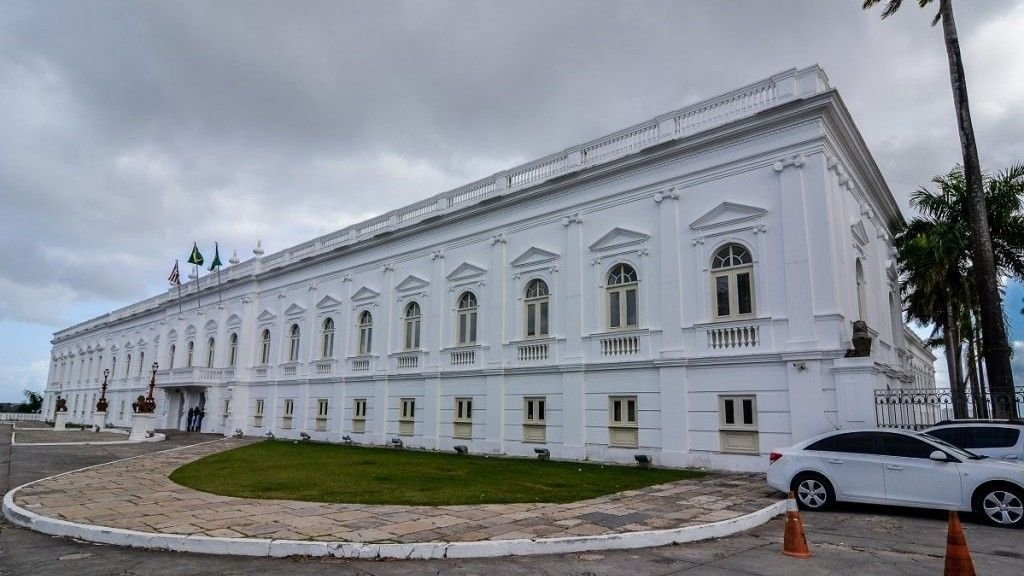 palacio-dos-leoes-ma-ok.jpg